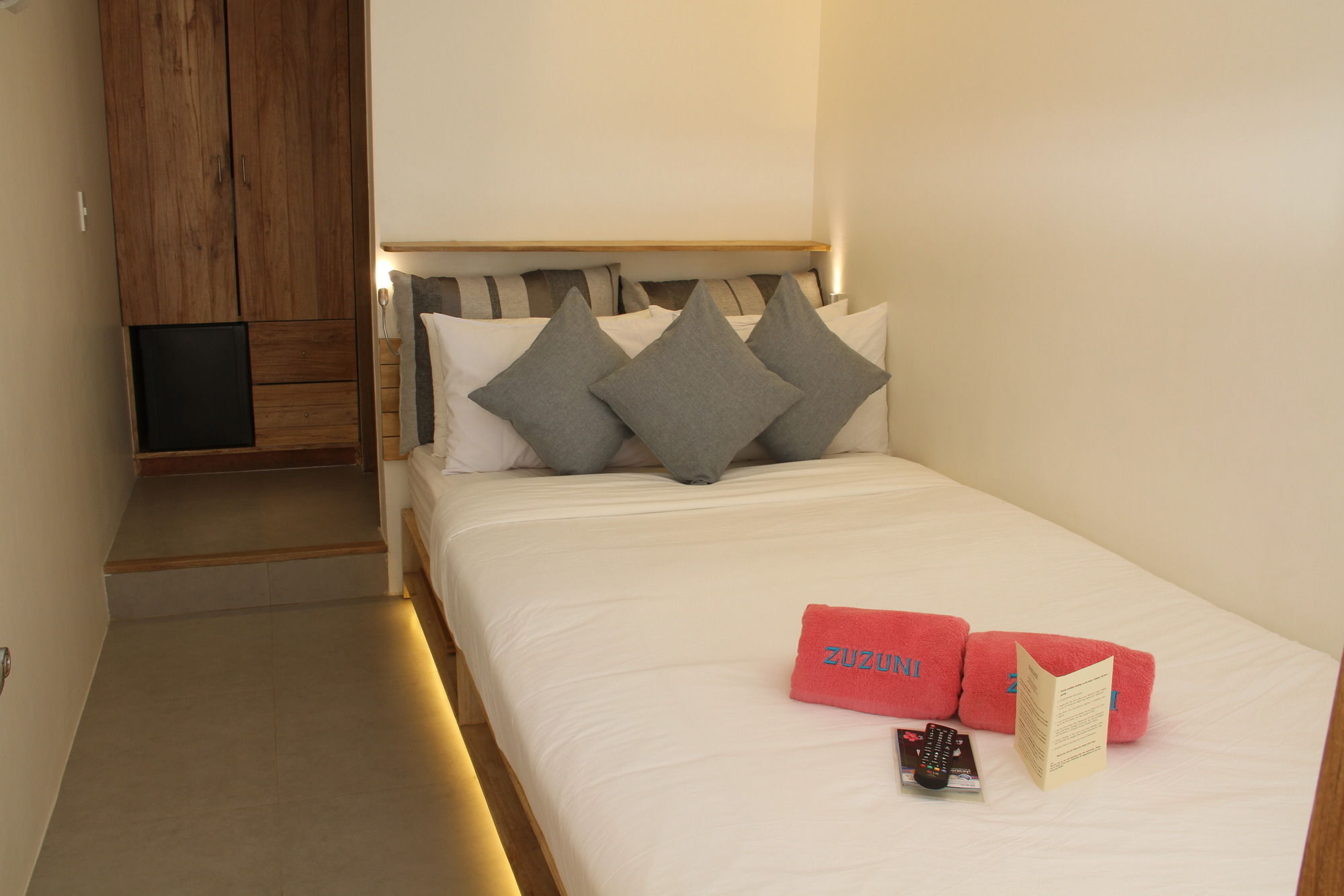Zuzuni Boutique Hotel Balabag  Εξωτερικό φωτογραφία